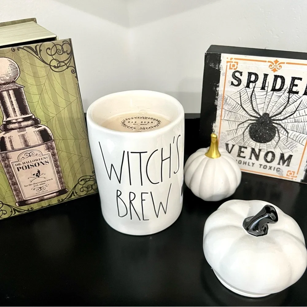 New Rae Dunn WITCH'S BREW Scented Candle Halloween Cauldron Pumpkin Ivory Black - Picture 2 of 8